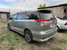 Toyota Estima 2008 года
