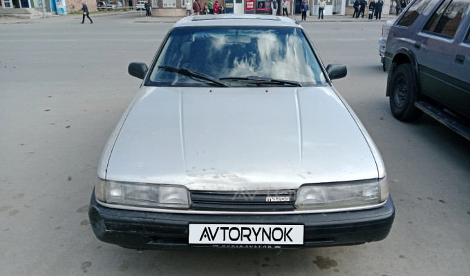 Mazda 626 1991 года