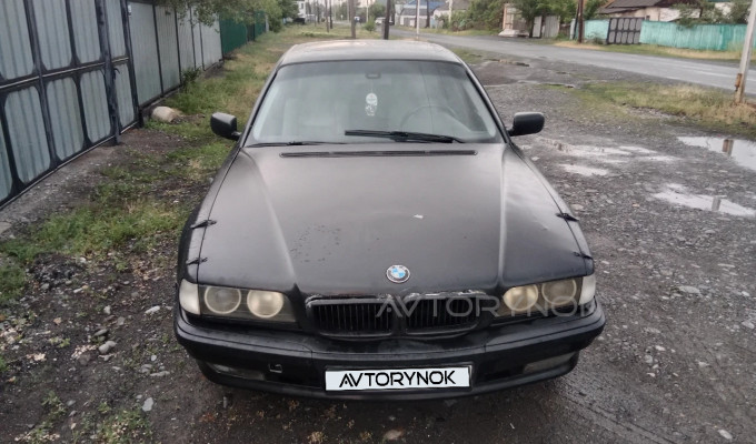 BMW 7 серия 1995 года