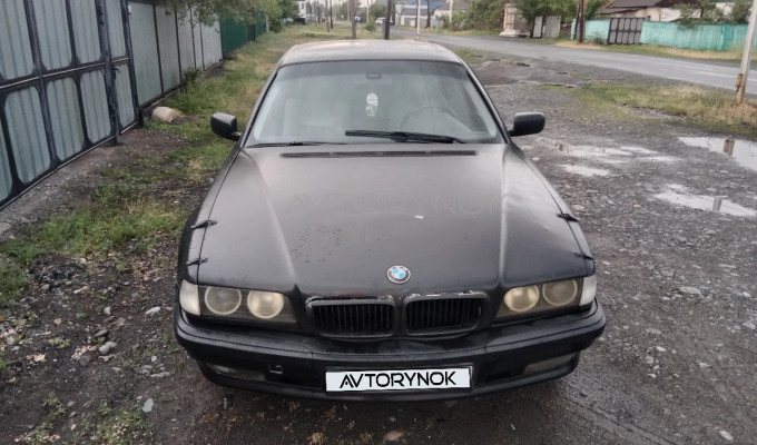 BMW 7 серия 1995 года