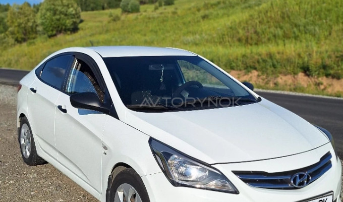 Hyundai Accent 2015 года