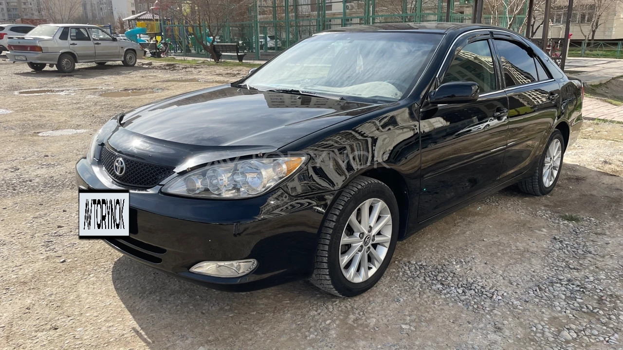 Toyota Camry, 2005