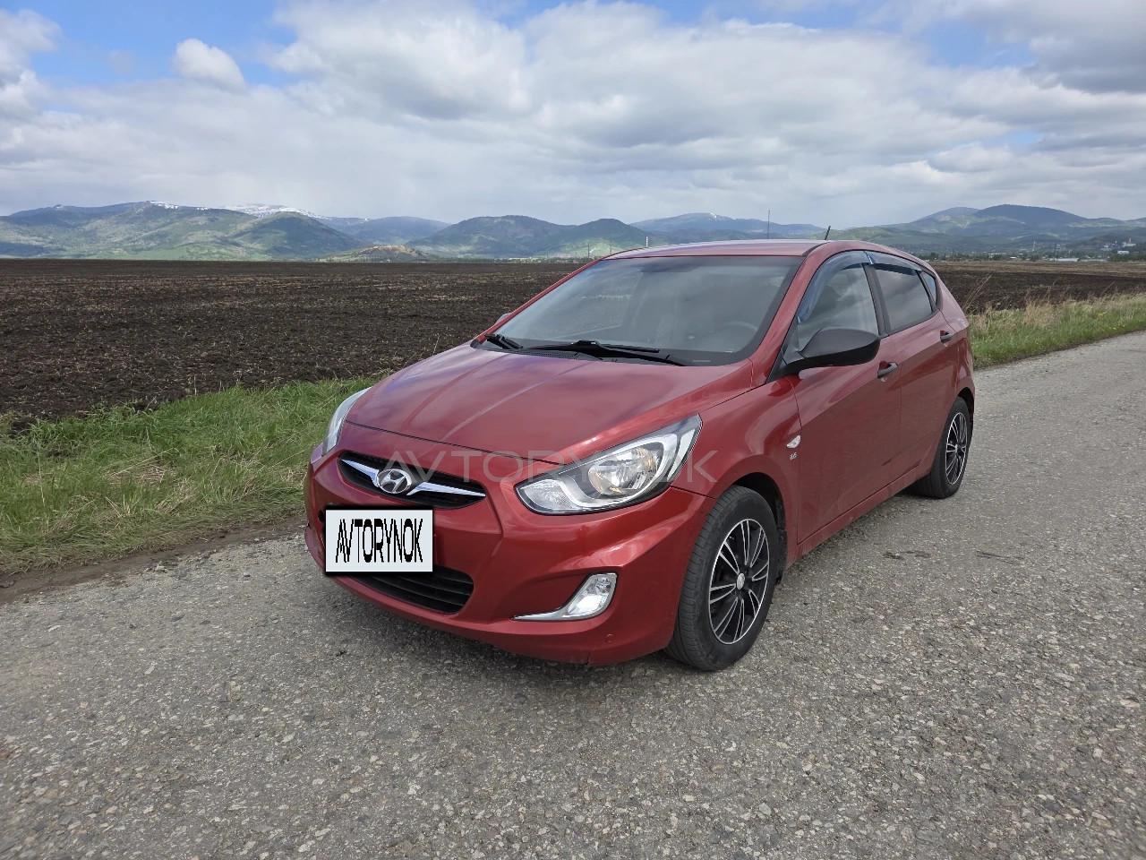 Hyundai Accent, 2013