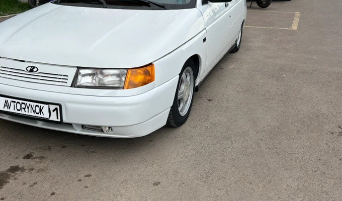 ВАЗ (Lada) 2110 2012 года