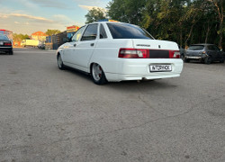 ВАЗ (Lada) 2110 2012 года