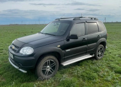 Chevrolet Niva 2010 года