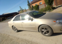 Toyota Camry 2005 года