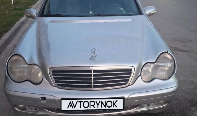 Mercedes-Benz C-Класс 2001 года