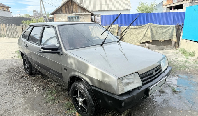 ВАЗ (Lada) 2109 2001 года