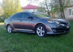 Toyota Camry 2014 года