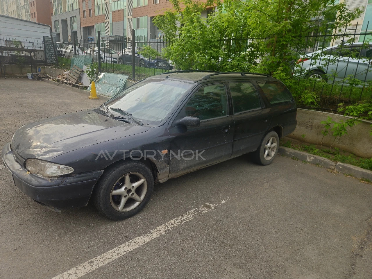 Ford Mondeo, 1995