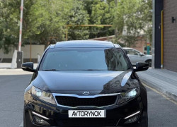 Kia K5 2011 года