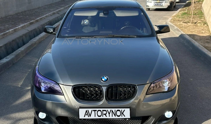 BMW 5 серия 2005 года