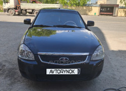 ВАЗ (Lada) Priora 2013 года
