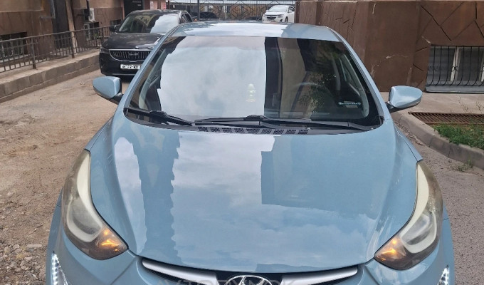 Hyundai Elantra 2014 года