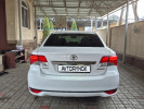 Toyota Avensis 2013 года