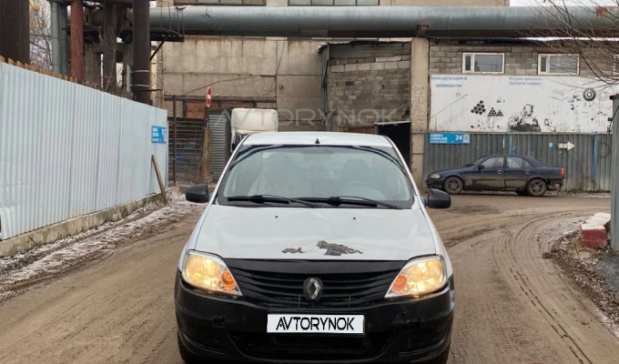 Renault Logan 2012 года