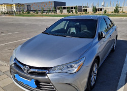 Toyota Camry 2016 года