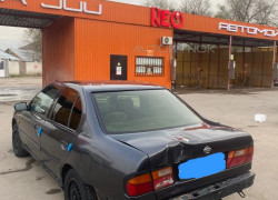 Nissan Primera 1995 года