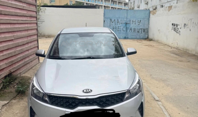 Kia Rio 2021 года