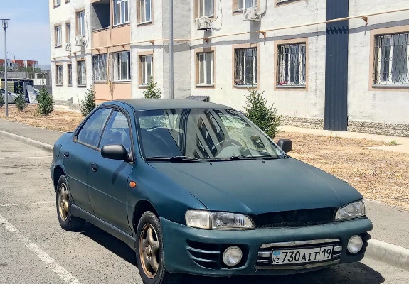 Subaru Impreza 1994 года