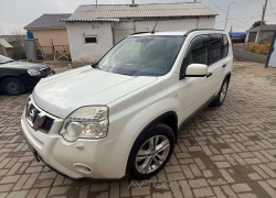 Nissan X-Trail 2012 года