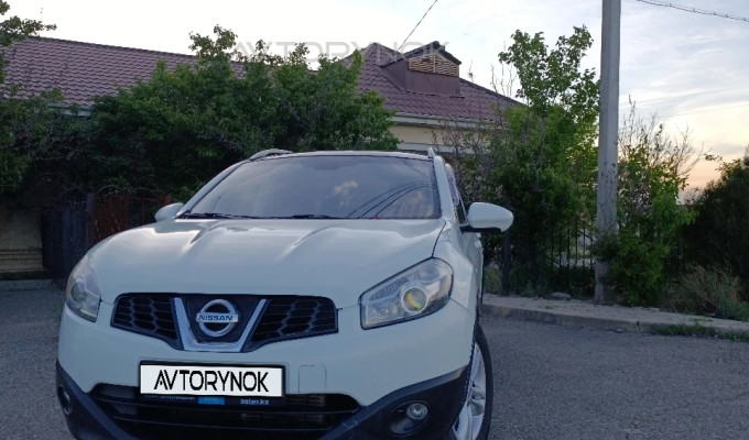 Nissan Qashqai 2013 года