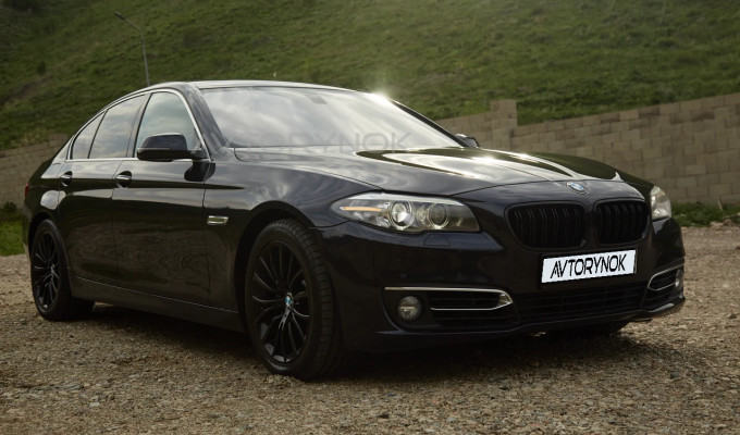 BMW 5 серия 2015 года