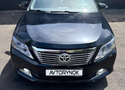 Toyota Camry 2012 года