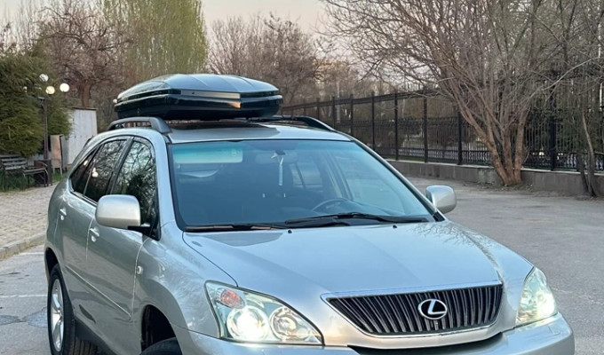 Lexus RX 2005 года