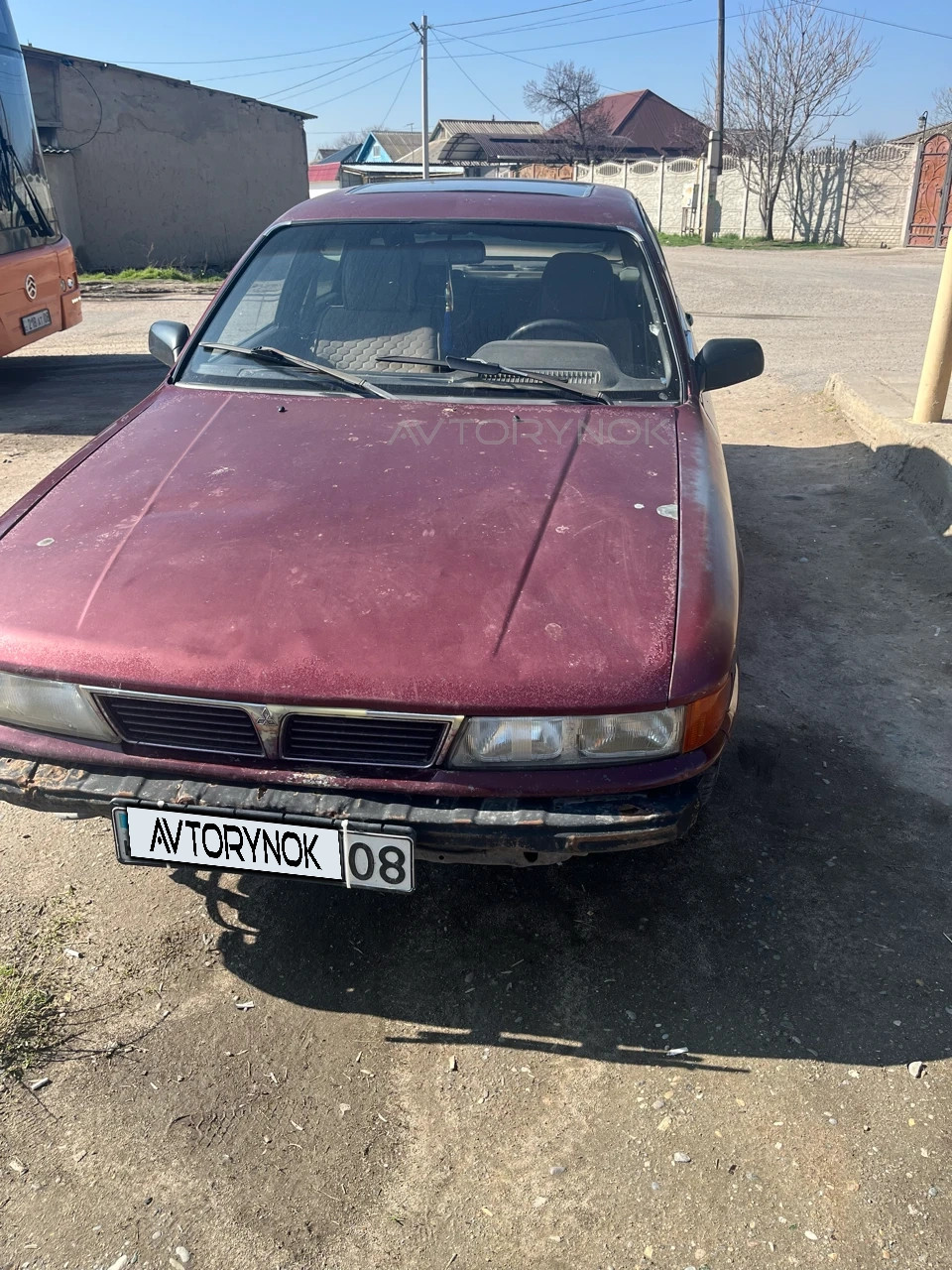 Mitsubishi Galant, 1992
