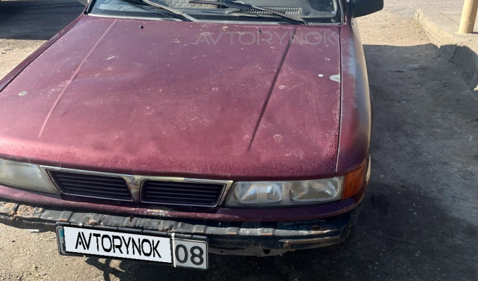 Mitsubishi Galant 1992 года