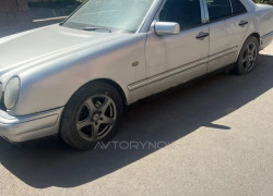 Mercedes-Benz E-Класс 1997 года