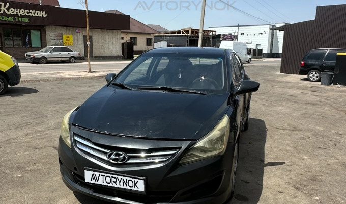 Hyundai Accent 2015 года