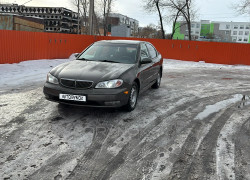 Nissan Maxima 2000 года