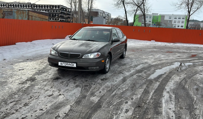 Nissan Maxima 2000 года