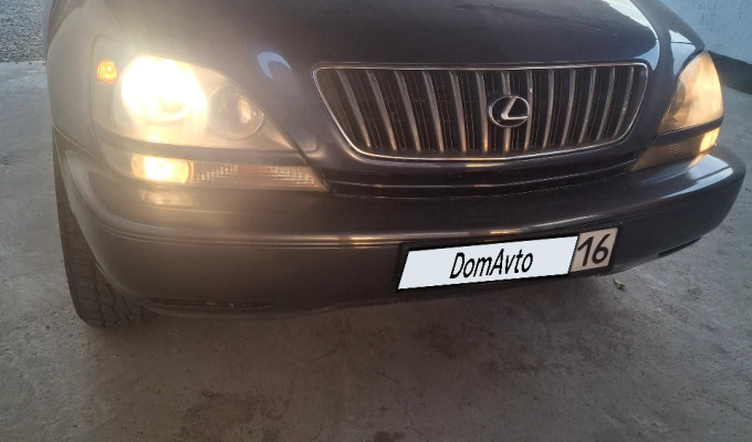 Lexus RX 1999 года