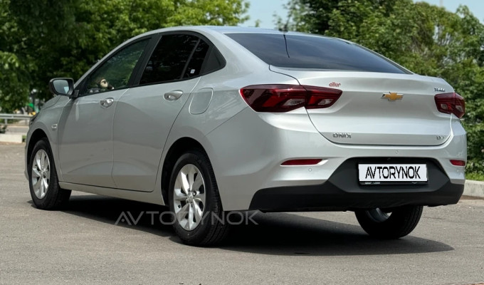 Chevrolet Onix 2023 года
