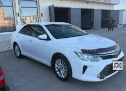 Toyota Camry 2015 года