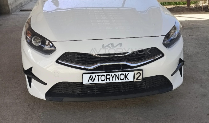 Kia Cee'd 2024 года