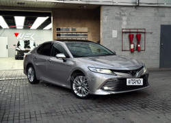 Toyota Camry 2021 года
