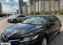 Toyota Camry 2023 года