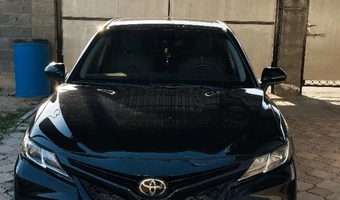 Toyota Camry 2019 года
