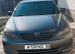 Toyota Camry 2003 года