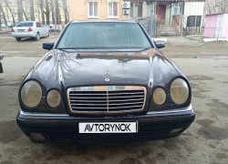 Mercedes-Benz E-Класс 1998 года