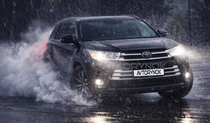 Toyota Highlander 2018 года
