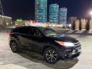 Toyota Highlander 2018 года