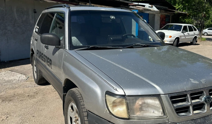 Subaru Forester 1999 года