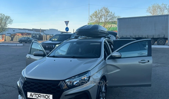 ВАЗ (Lada) Vesta 2018 года
