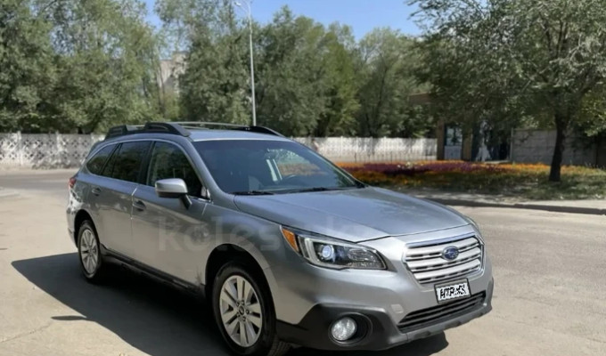 Subaru Outback 2015 года